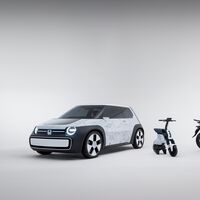 "Es la mejor solución pero no podemos cambiar la mentalidad del cliente": Honda ejemplifica el difícil salto al coche eléctrico 