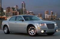 Chrysler 300C 2008, pequeños cambios