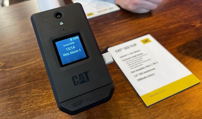 Cat S22 Flip