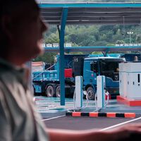 El mercado de los cargadores para coches eléctricos es tan jugoso en China que un actor inesperado está arrasando: Huawei