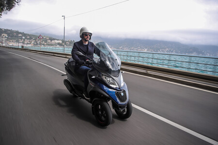Piaggio y Autoliv unen fuerzas para crear airbags de moto, y ya han iniciado las pruebas de choque