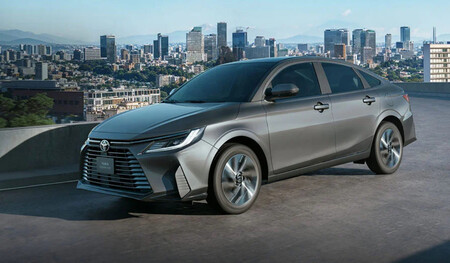 Toyota Yaris Hev