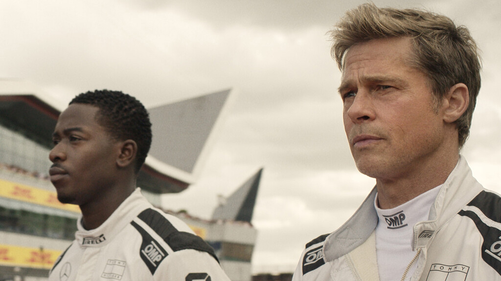 Ver F1 en el Steve Jobs Theater fue como meterse en el coche con Brad Pitt. Crítica sin spoilers desde la premiere mundial en Cupertino 