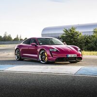 ¡Rebelión eléctrica! El Porsche Taycan ya se vende más que los 911, Panamera y 718 