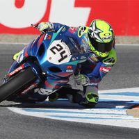 Toni Elías renueva con el Yoshimura Suzuki para ganar el MotoAmerica