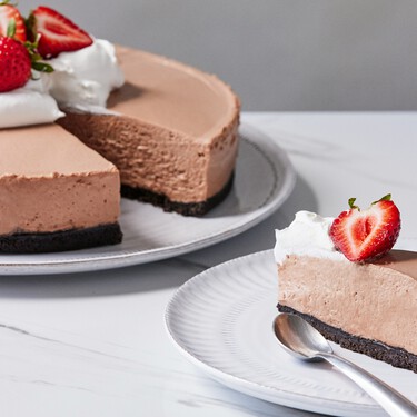 La tarta de queso y chocolate más fácil: una receta de la abuela para un postre que parece de pastelería