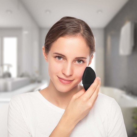 Cuidado facial más económico: el cepillo Foreo Luna mini 2 en color negro está rebajado a 111,20 euros en Amazon