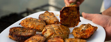 Los trucos para cocinar carne en la freidora de aire y que quede tierna y jugosa