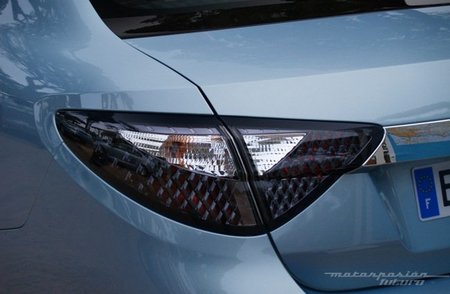 Renault-Fluence-ZE-presentacion-03