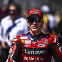 Marc Márquez avisa sobre el peligro de la aerodinámica en las motos: "Fue aterrador. Intentaba moverme y no podía" 