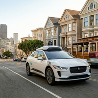 O pesadelo da direção autônoma: energia acaba e robôs da Waymo travam o trânsito sem que ninguém possa fazer nada 