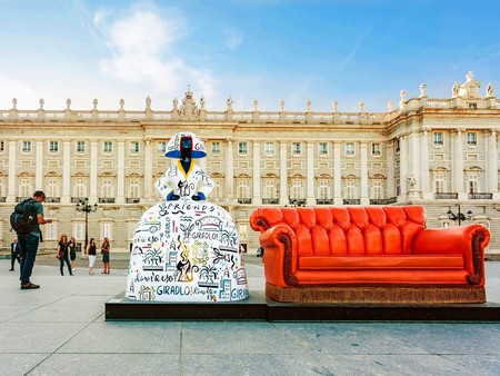 Madrid vuelve a llenar sus calles de coloridas meninas