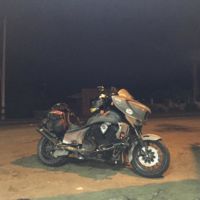 Urs Grizzly llega a Australia en su intento de récord de vuelta al mundo