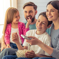 Movistar+ Lite es gratis para todos por un mes: series y películas para entretener a los niños en casa 