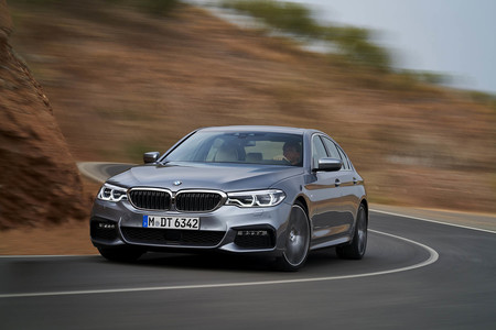 Híbrido plug-in y un M550i más rápido que el M5, así son los nuevos motores del BMW Serie 5 2017