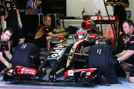 Romain Grosjean confiesa que hace falta personal en Lotus