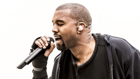 Kanye West le pide a Apple que compre Tidal por el bien de la música