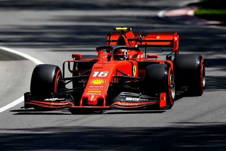 El nuevo Ferrari de Fórmula 1 podría haber nacido con un gran defecto aerodinámico por querer imitar a Red Bull