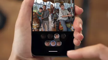 Pixel 8 の Google AI による写真編集
