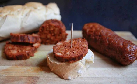 Cómo hacer chorizo de soya vegano. Una opción vegetal muy aromática y sabrosa