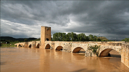 Puente Medieval De Frias Frias
