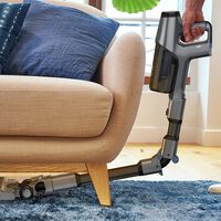 30 euros de descuento en este aspirador vertical Rowenta Flex en Amazon, recomendado para hogares con mascotas  y que llega a todos los rincones