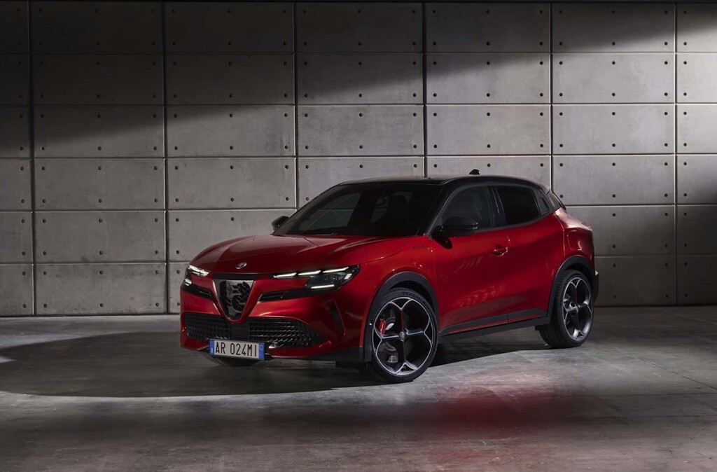 Alfa Romeo Milano: el primer coche 100% eléctrico de la marca es un compacto SUV con diseño urbano