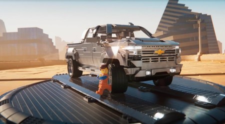 Chevrolet Cheyenne High Country 2019 llega a la pantalla grande de la mano de LEGO
