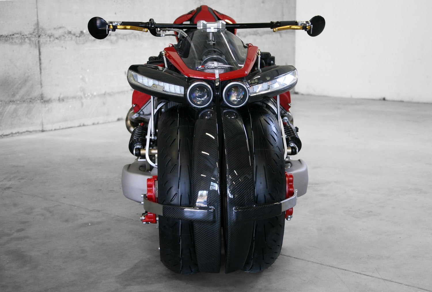 Foto de Lazareth LM 847 (2/8)