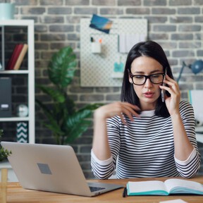 Una amiga me habló de la "regla de los dos minutos" que aplica en su tiempo libre y ha mejorado su productividad teletrabajando 