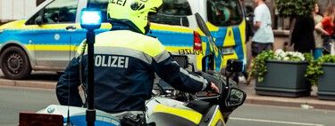 La Policía lleva el cobro de multas al siguiente nivel: un datáfono en la carretera y 5.100 euros en cinco horas