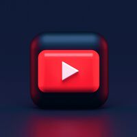 Ver Youtube en la televisión mientras almuerzas es ahora peor que nunca. La plataforma sigue apretando las tuercas con su política de anuncios