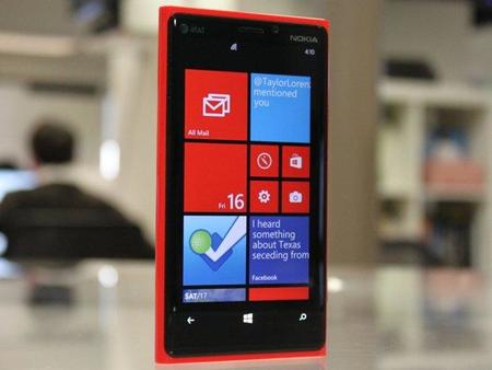 Según un analista, el Nokia Lumia 920 es el cuarto móvil más vendido de AT&T