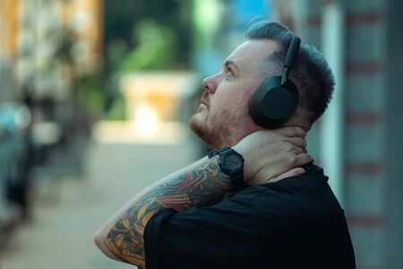 Patricio Ochoa Experto En Longevidad Usar Auriculares Bluetooth Es Lo Mas Normal Pero Es Como Ponerte Un Microondas En La Cabeza