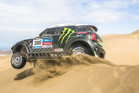 Dakar 2014: Stéphane Peterhansel le roba el liderato a Nani Roma