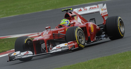 Felipe Massa revive y mete a Ferrari en la lucha por el Mundial de Constructores