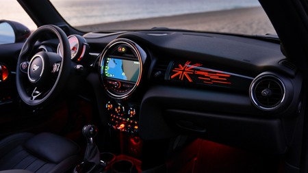 P90289514 Highres Mini Cooper S 3 Door