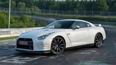 El Nissan GT-R 2011 bate un nuevo récord en Nordschleife