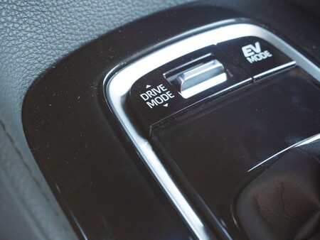 Toyota Corolla Sedan 5