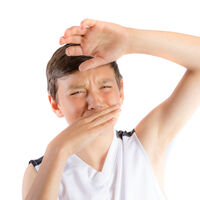 Sudor y olor corporal en la adolescencia: a qué se debe y cómo combatir esta molestia tan común