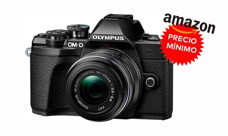 La Olympus OMD E-M10 Mark III con objetivo 14-42mm está a su precio más bajo hasta la fecha en Amazon: la tienes rebajada en 120 euros