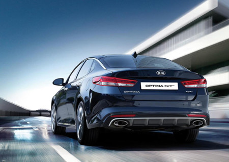 Kia Optima GT Prototype, así hasta dará gusto ir a la oficina
