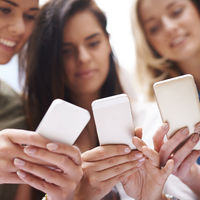 Este año siento que los grupos de whatsapp de padres del cole son más importantes y útiles que nunca