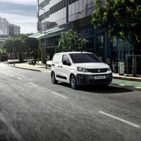 La Peugeot e-Partner 2023 ya tiene precios en México: el primer eléctrico de la marca es una van con 275 km de rango