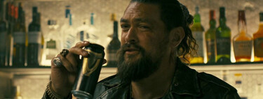 Jason Momoa coge un rallador de queso y se ventila con él a un yakuza. Por increíble que parezca, no es lo más brutal de su nueva peli para Amazon