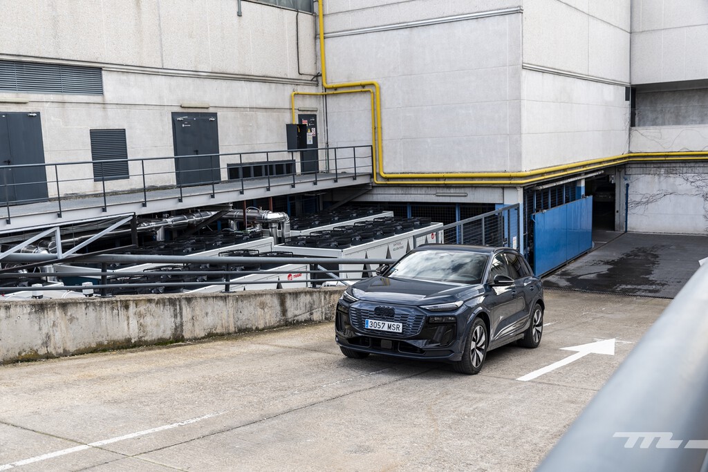 Que los coches eléctricos son demasiado caros lo sabemos todos, pero hay formas de que sean menos caros. El problema es que parece que a nadie le interesa 