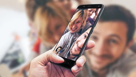 BQ アクアリス U2 および U2 Lite