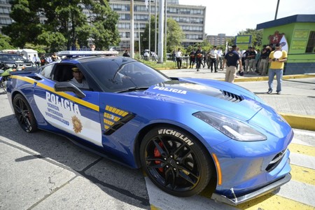 Deportivos como patrullas no sólo son cosa de Dubai, en Guatemala un Corvette Stingray es el ejemplo