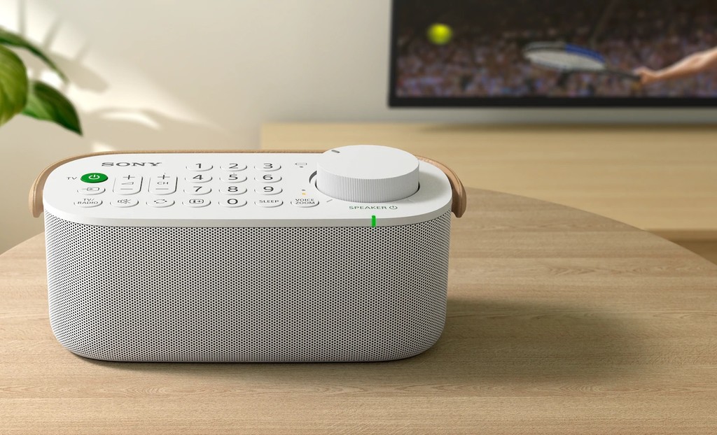 Sony pone a la venta el SRS-LSR200, un altavoz portátil con mando a distancia para acercar el sonido de la tele a tu asiento