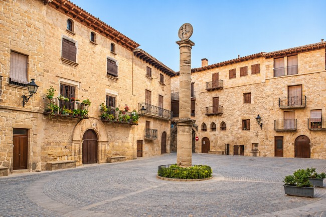 Pueblo Medieval Teruel Bonito Sin Turistas Autentico Escapada Otono Historia Patrimonio Caminar